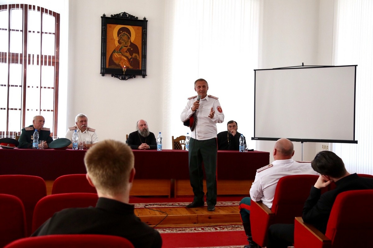 Protoierey_Igor_Korostelev_i_Belorusskoe_Kazachestvo_0618122639_20180618092802003big